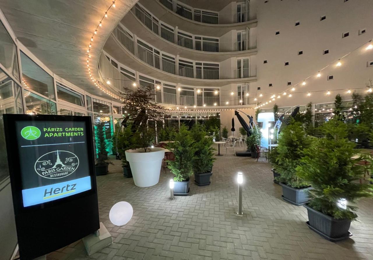 Parizs Garden Apartments Debrecen Luaran gambar