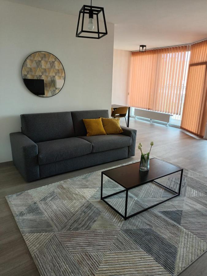 Parizs Garden Apartments Debrecen Luaran gambar